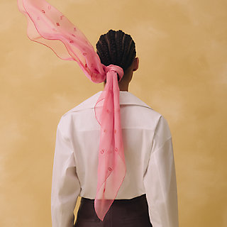 カレ 100 《マルチチャーム》 | Hermès - エルメス-公式サイト